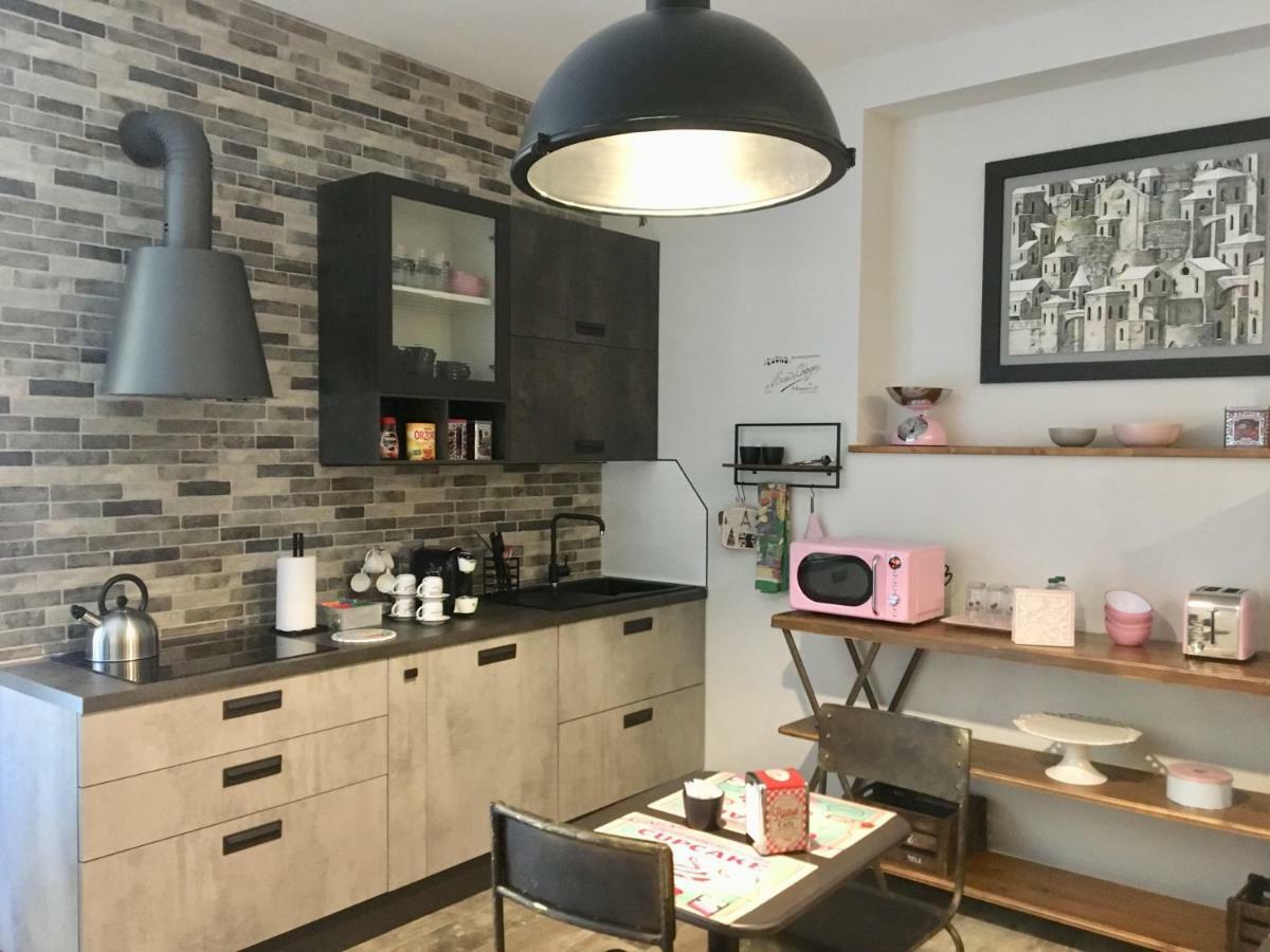 Industrial Chic House - Private Parking Hotell Orvieto Eksteriør bilde